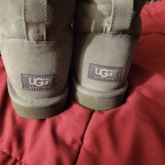 Ugg boots - Picture 4 of 8